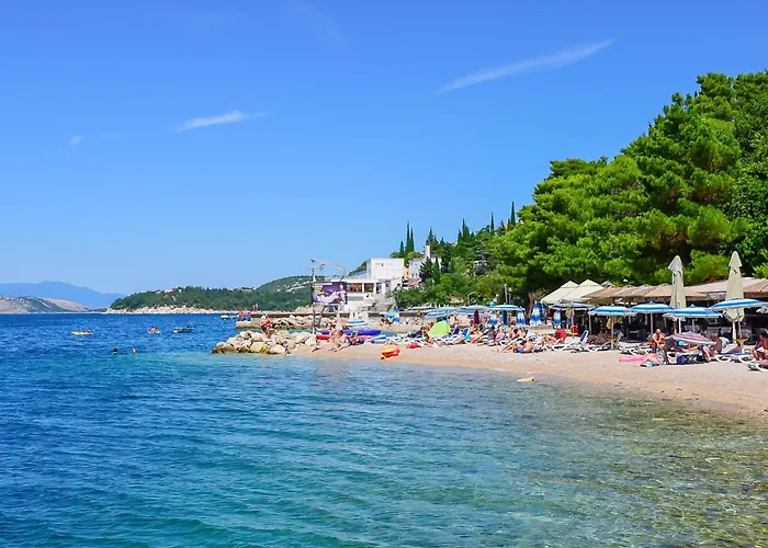 Mit Terrasse Und Meerblick By Interhome Dramalj