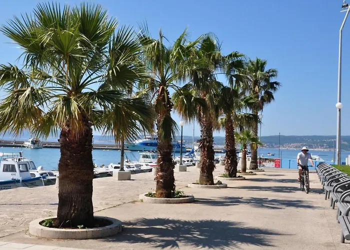 Mit Terrasse Und Meerblick By Interhome * Dramalj