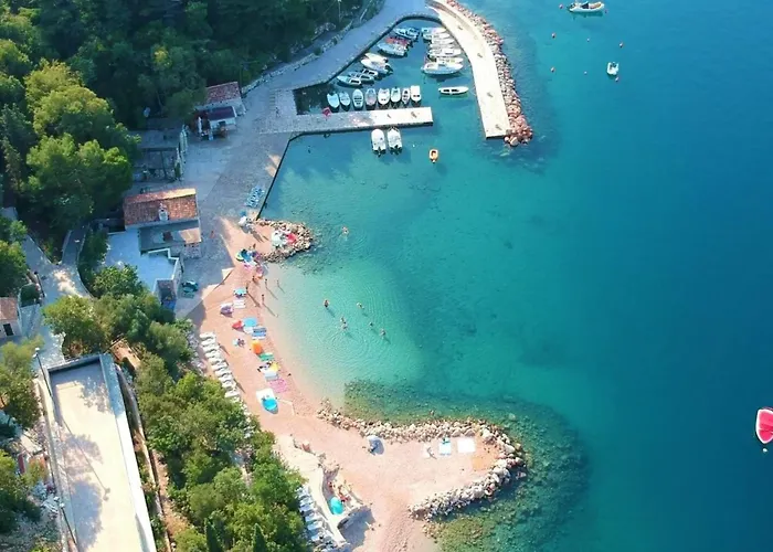 Mit Terrasse Und Meerblick By Interhome *